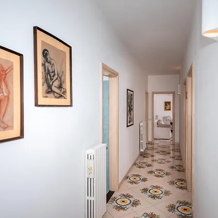 푼타 델 솔 아파트 포지타노