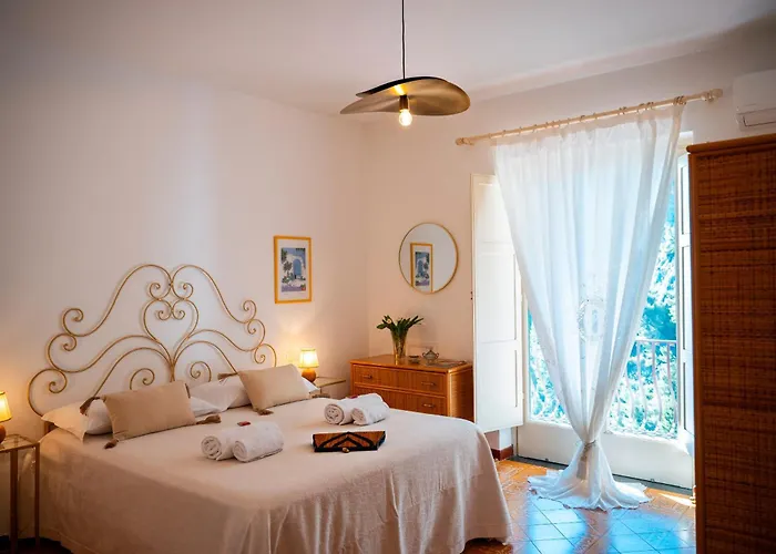 Punta Del Sole * بوسيتانو